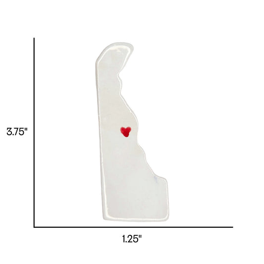 Dover Ceramic Fridge Magnet - Handmade Delaware Souvenir with Heart Design