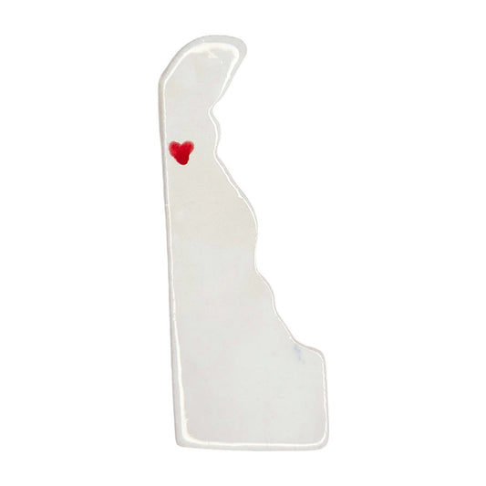 Middletown Ceramic Fridge Magnet - Handmade Delaware Souvenir with Heart Design